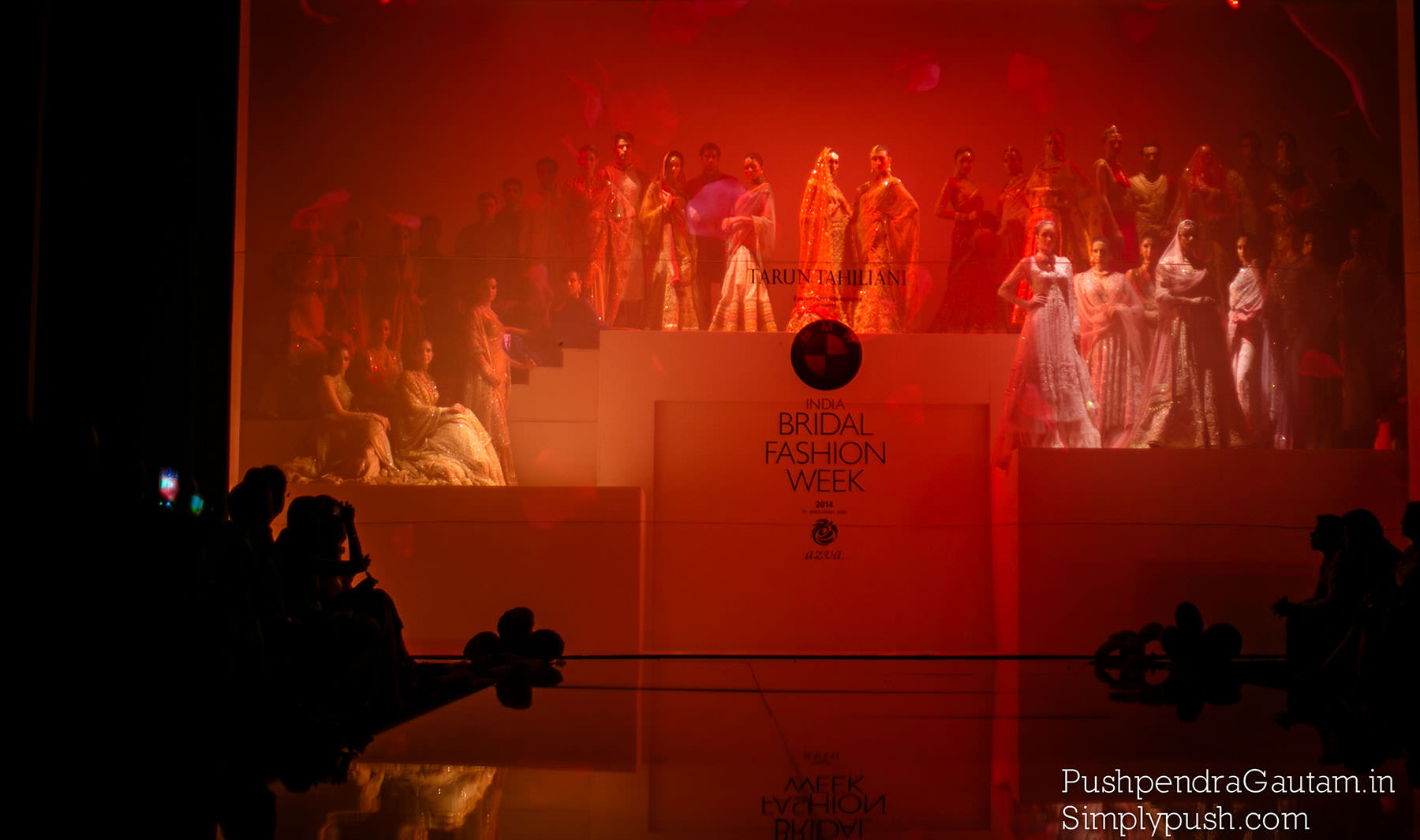 Tarun Tahiliani bridal fashion show dlf emporio 2014 pics